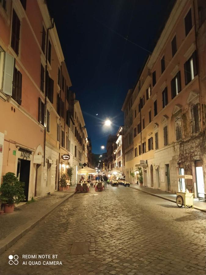 Apartment Borgo Pio Vatican Rom